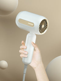 2a14c44a-0fe9-4734-92c7-217dbbb184bf-Max