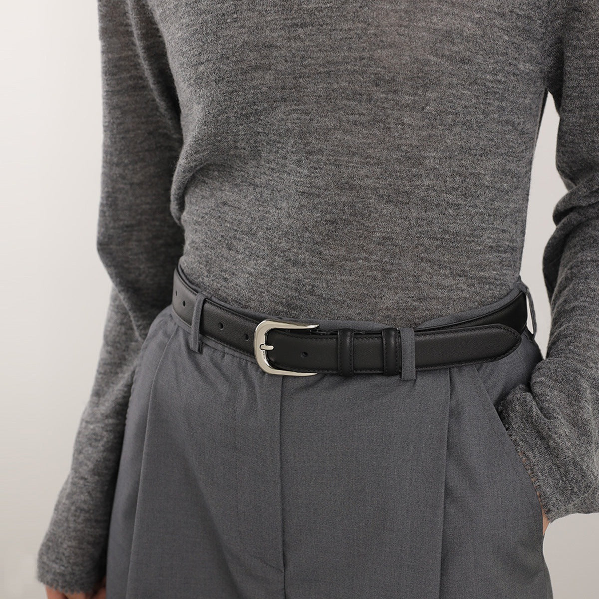 Classic Leather Skinny Belt