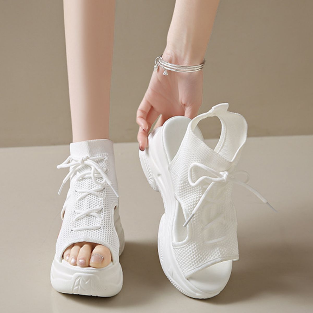 b798f3bd-0078-4a2e-8b33-85e29990c52d-Max