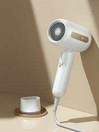 cb7b7690-8e04-4052-98c8-70d14a53171e-Max