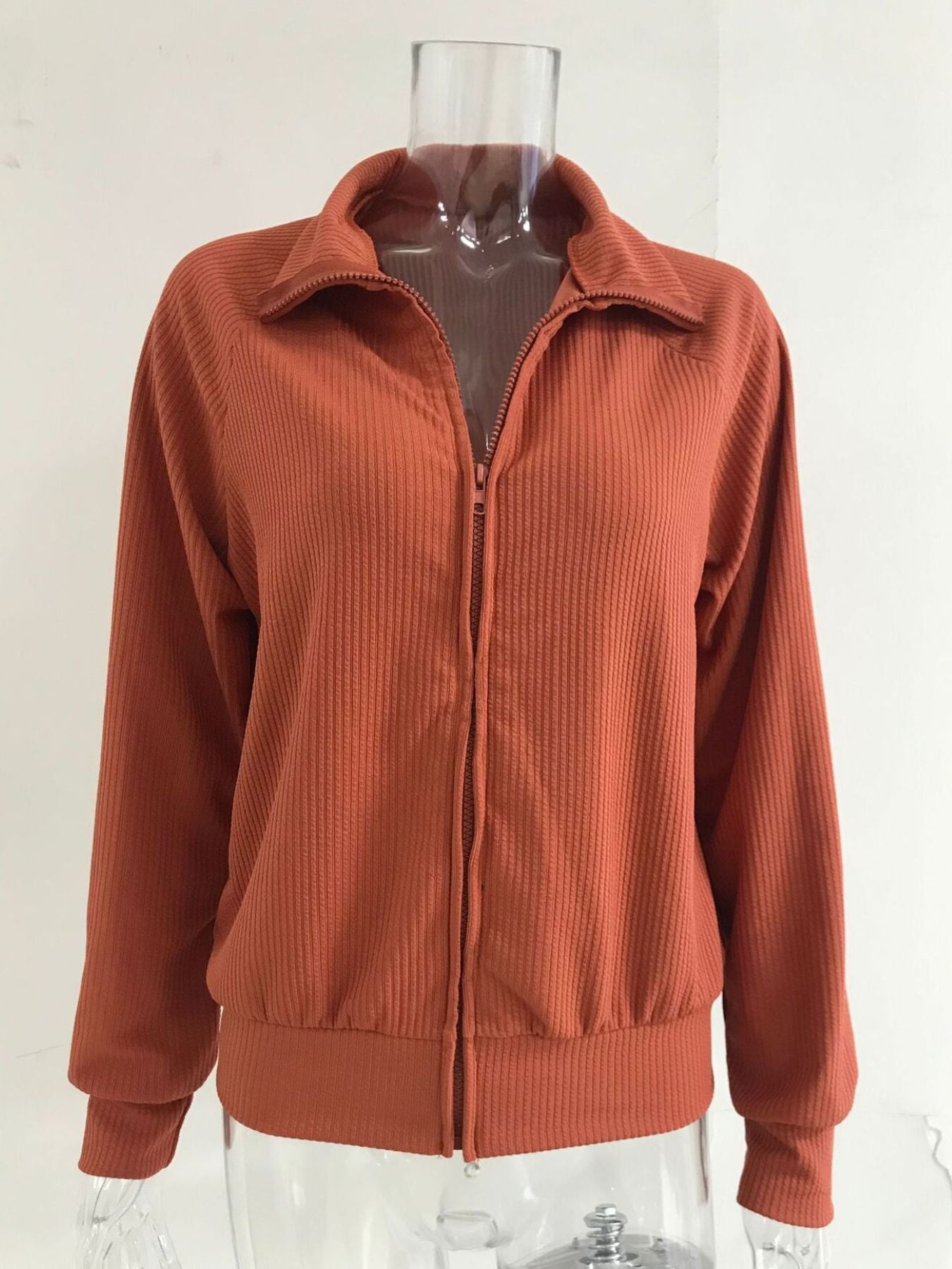 e8158782-1e46-40e8-8cf9-e476245f97ee-Max