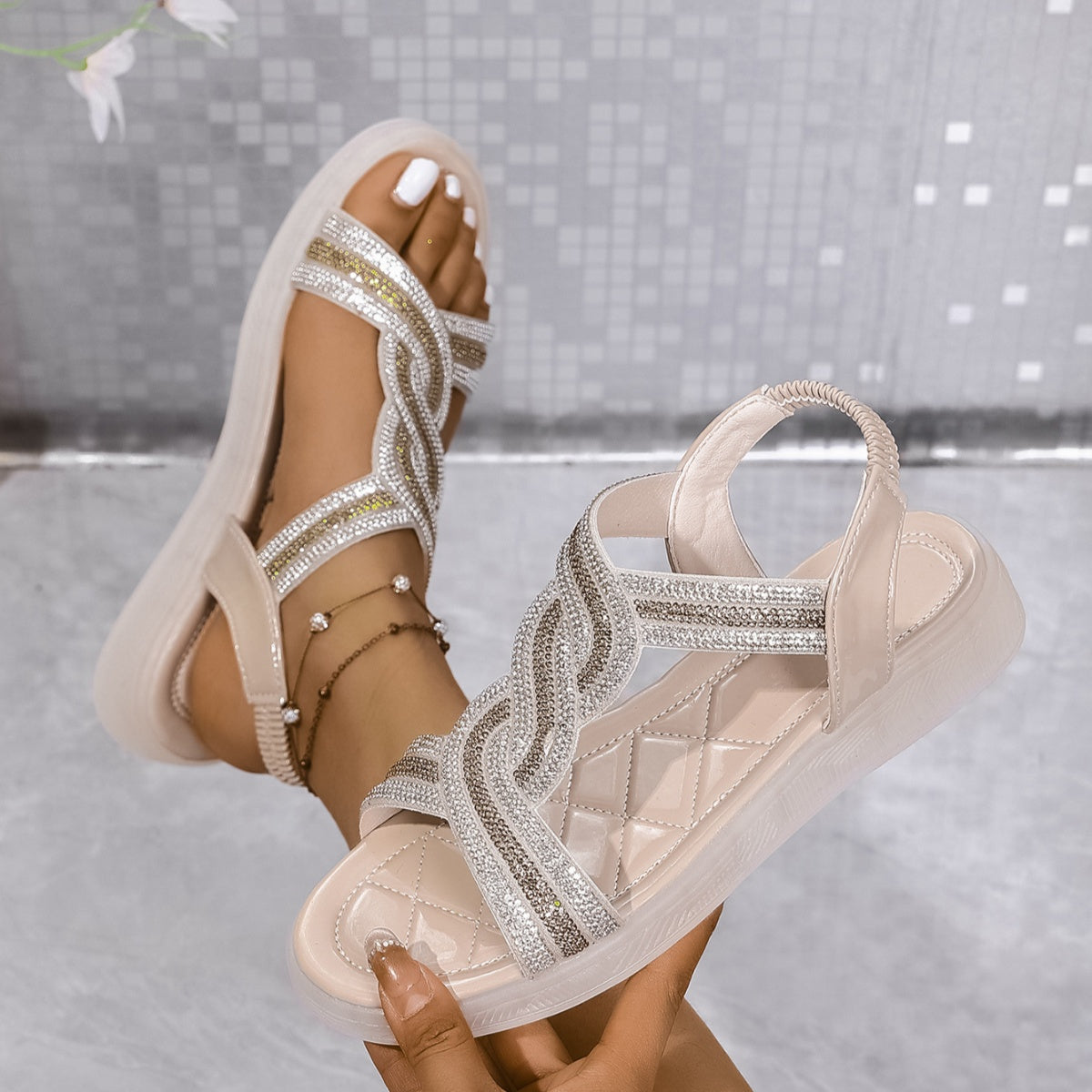 ee8447fa-492f-4824-b440-f41d0ec6f603-Max