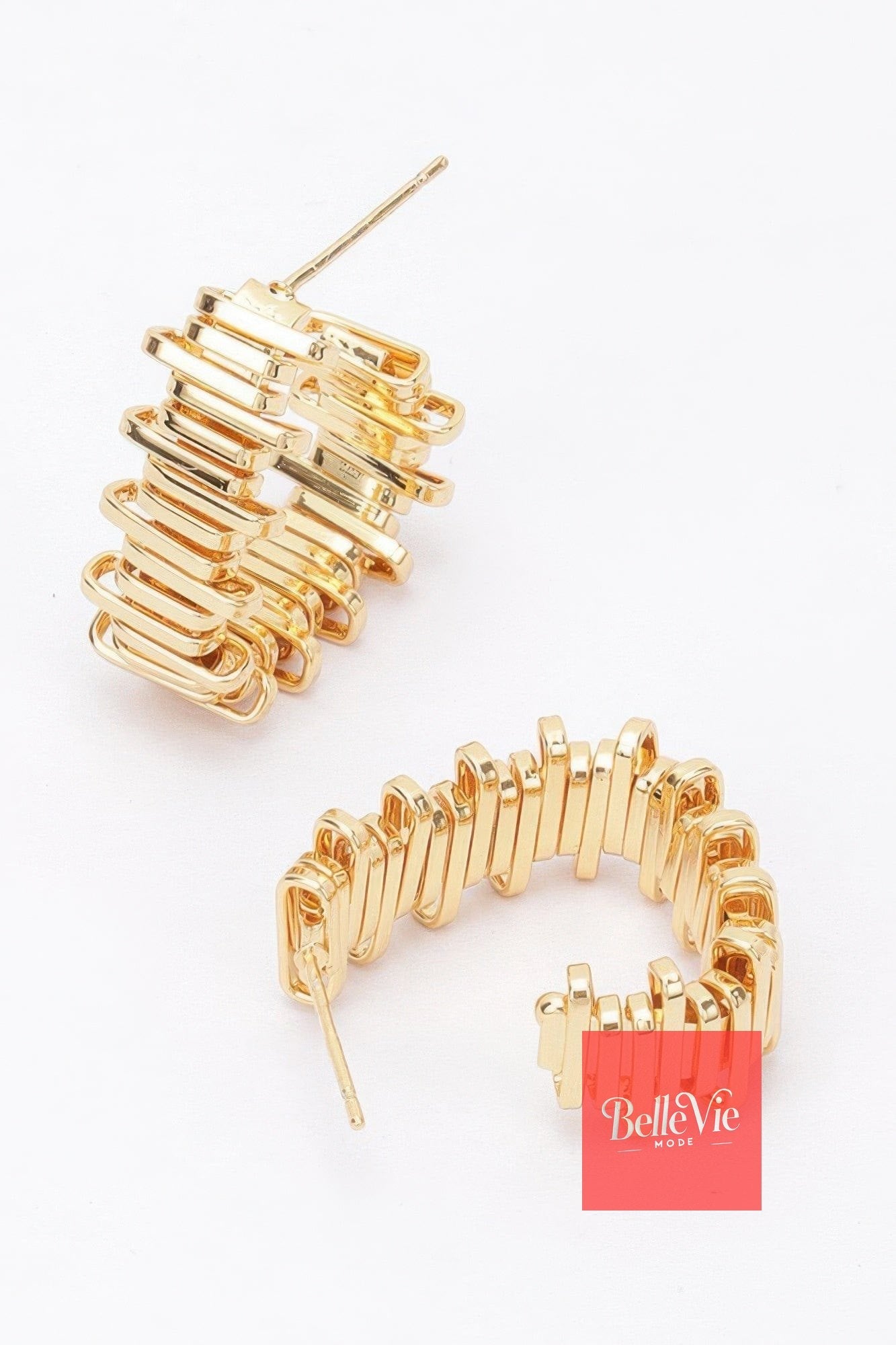 BelleVie Mode Gold Gold Plated Metal Earring