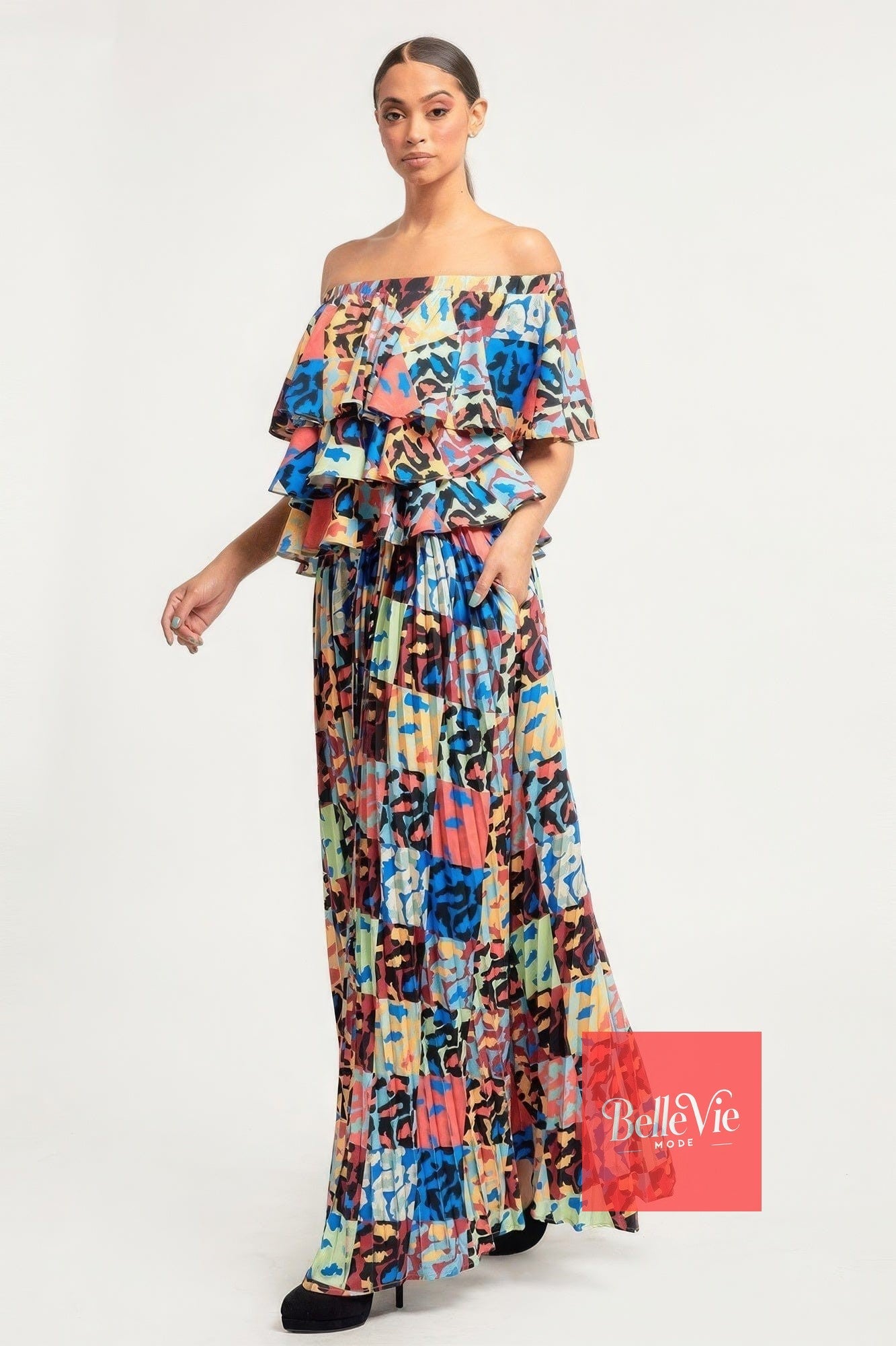 BelleVie Mode Printed Ruffle Top And Pleated Skirt Set