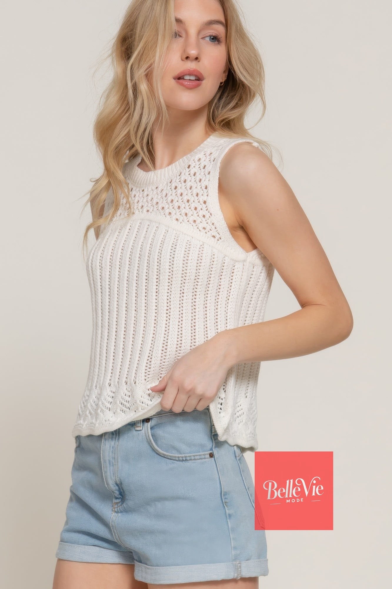 BelleVie Mode Sleeveless Crochet Spring Sweater